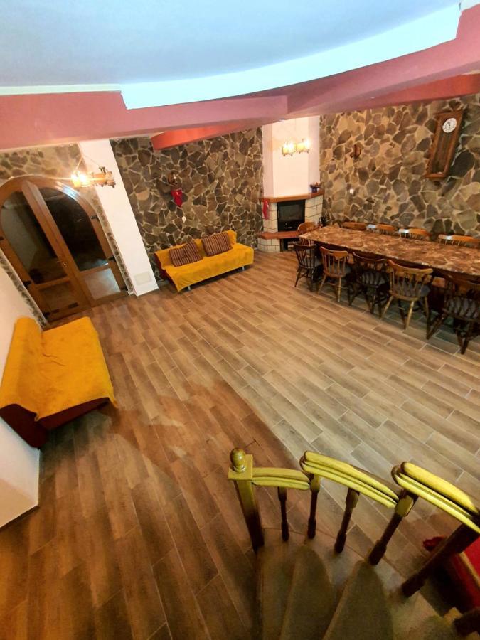 Vila Luca'S Cartisoara Exterior photo